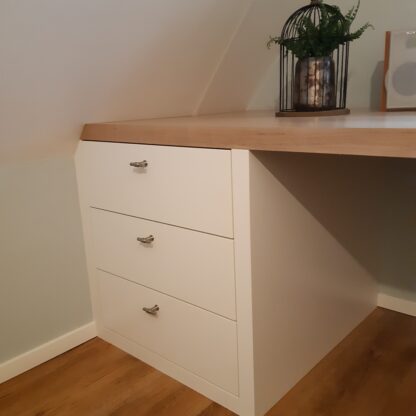 Bureau_01