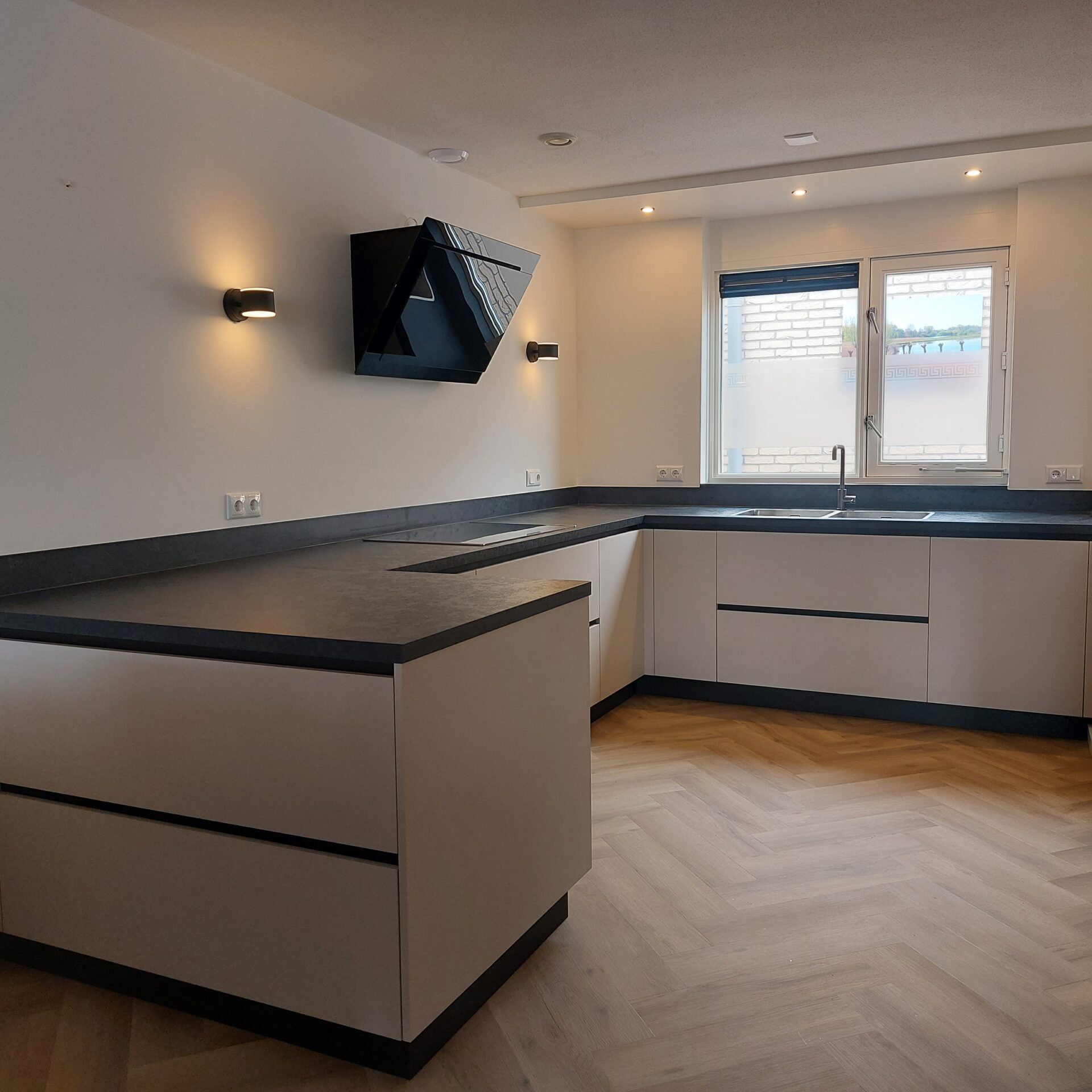 Verbouw appartement, met compleet interieur